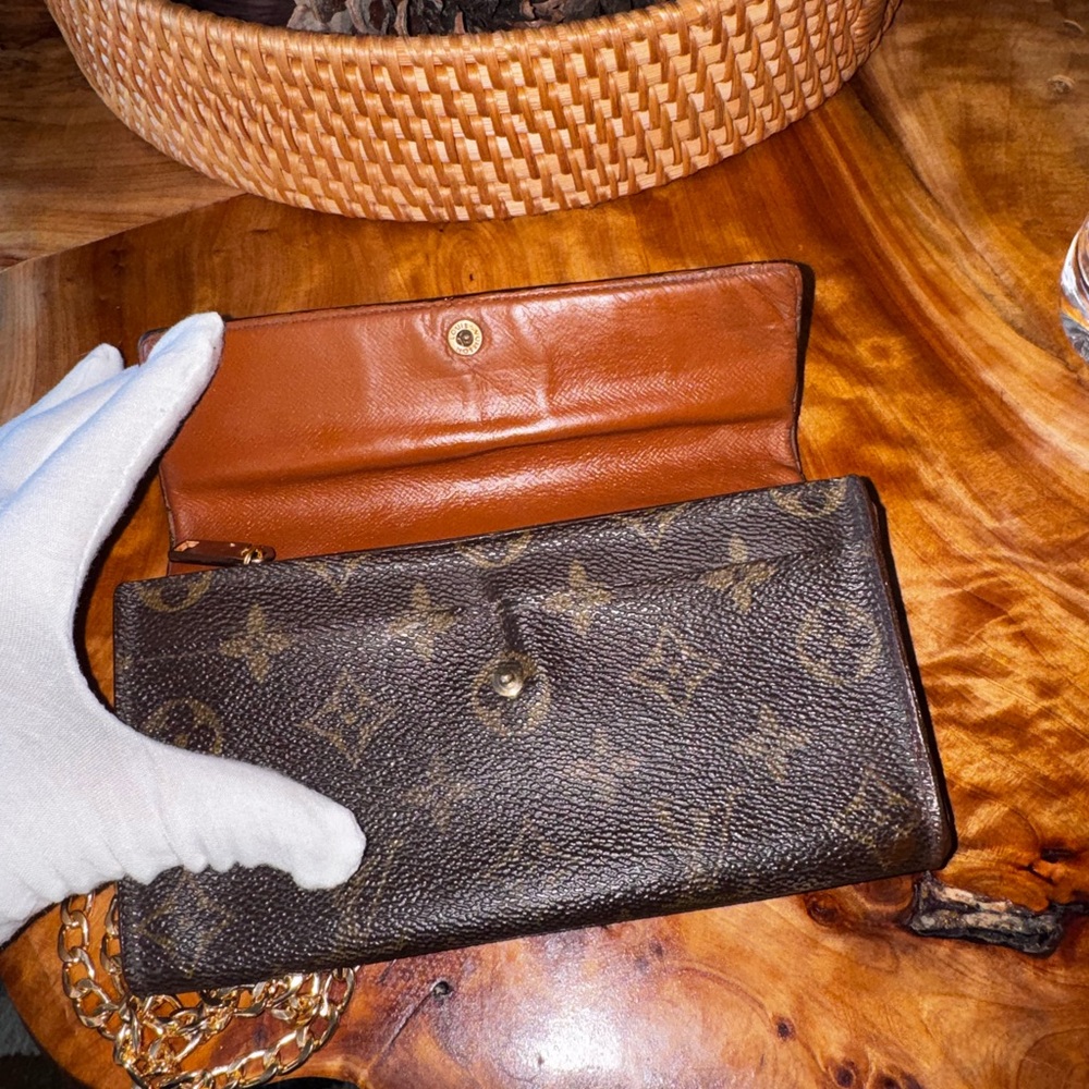 Louis Vuitton, Sarah, wallet, vintage monogram converted Crossbody - Picture 7 of 16
